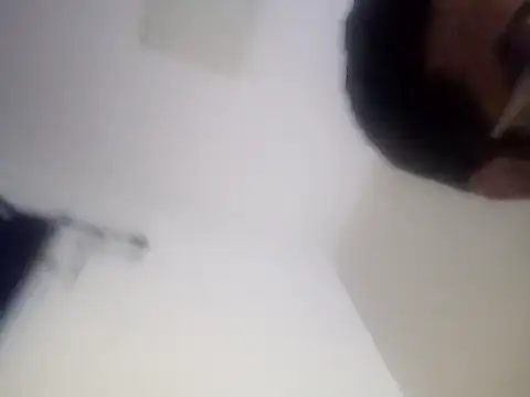 Snapshot of k1oudE chatting on February 22, 2026, 9:22 am k1oudE online show from February 22, 2026, 9:22 am