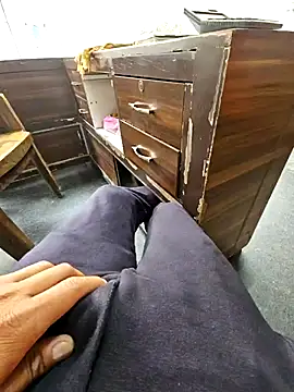 pyasevickybabu563 online show from December 20, 2025, 5:54 am