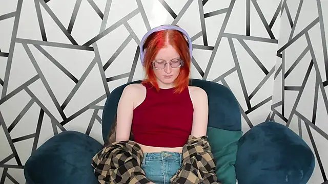 ElizabethHarpper online show from February 14, 2026, 9:31 am