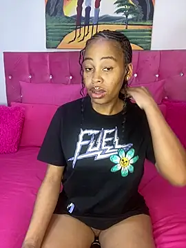 Snapshot of naughtiest_baddy chatting on February 4, 2026, 10:16 pm naughtiest baddy online show from February 4, 2026, 10:16 pm