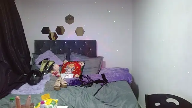 Snapshot of brittanysexhot chatting on December 17, 2025, 8:03 pm brittanysexhot online show from December 17, 2025, 8:03 pm