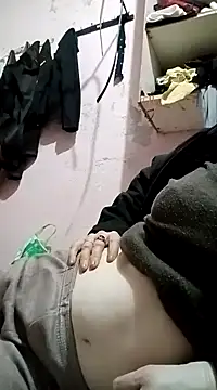 Snapshot of Aarju-30 chatting on January 21, 2025, 2:59 pm Aarju-30 online show from January 21, 2025, 2:59 pm