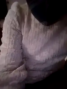 Snapshot of Aarju-30 chatting on January 31, 2025, 11:46 am Aarju-30 online show from January 31, 2025, 11:46 am