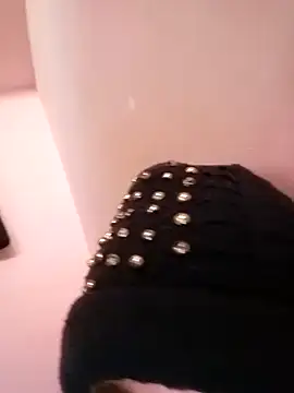 Snapshot of Aarju-30 chatting on January 9, 2025, 7:42 am Aarju-30 online show from January 9, 2025, 7:42 am