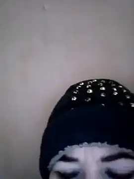 Snapshot of Aarju-30 chatting on January 18, 2025, 11:54 am Aarju-30 online show from January 18, 2025, 11:54 am