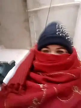 Snapshot of Aarju-30 chatting on January 15, 2025, 4:25 am Aarju-30 online show from January 15, 2025, 4:25 am