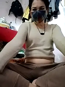 Snapshot of Aarju-30 chatting on January 19, 2025, 8:29 am Aarju-30 online show from January 19, 2025, 8:29 am