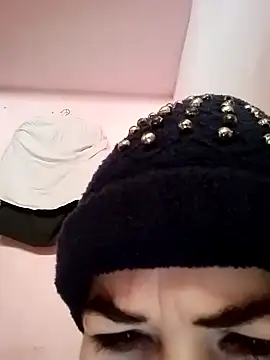 Snapshot of Aarju-30 chatting on January 11, 2025, 6:03 am Aarju-30 online show from January 11, 2025, 6:03 am