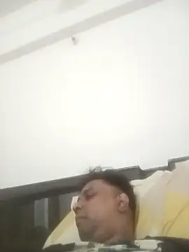 jemes21in online show from April 6, 2026, 6:20 pm