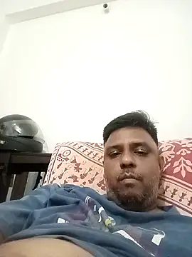 jemes21in online show from January 11, 2026, 7:10 pm