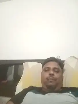 jemes21in online show from March 29, 2026, 8:54 pm