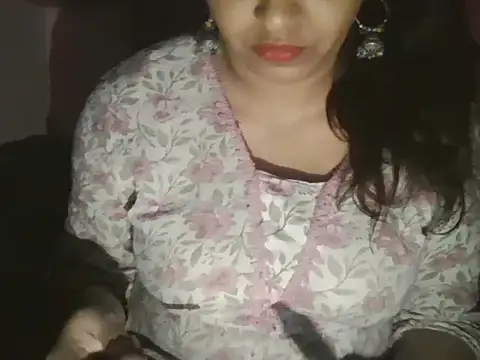 Hot-shanvi online show from April 30, 2026, 11:42 pm
