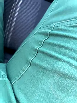 atoy3333 online show from September 17, 2025, 3:47 pm