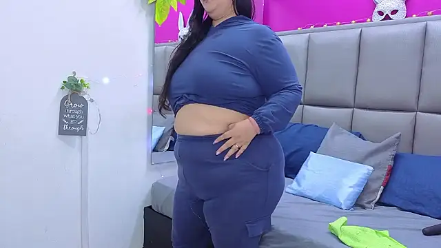 KRYSSTARITTER4 online show from February 21, 2026, 10:45 pm