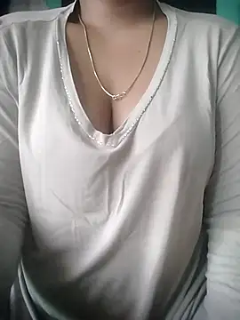 Snapshot of muskan-Sharma chatting on September 18, 2025, 4:26 am muskan-Sharma online show from September 18, 2025, 4:26 am