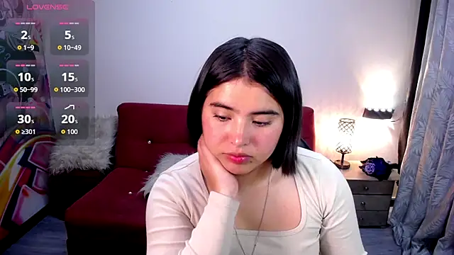 Snapshot of michell_petty01 chatting on October 9, 2025, 4:57 am michell petty01 online show from October 9, 2025, 4:57 am