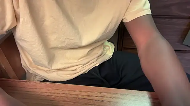 Snapshot of cumfull432 chatting on February 5, 2025, 4:36 pm cumfull432 online show from February 5, 2025, 4:36 pm