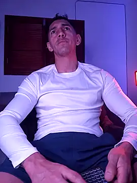 Joylopez fit online show from November 16, 2025, 2:22 pm