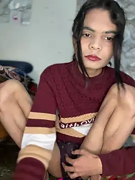 Enna Zarza  online show from January 17, 2026, 6:17 am