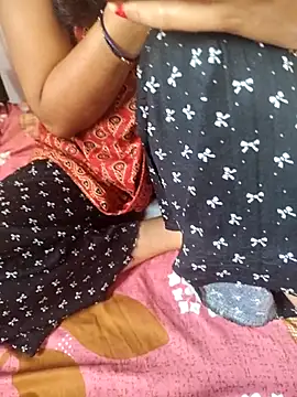 lovelygirl4567 online show from February 25, 2026, 5:07 am