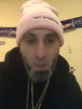 josueswvillaA1 online show from December 20, 2025, 5:49 pm