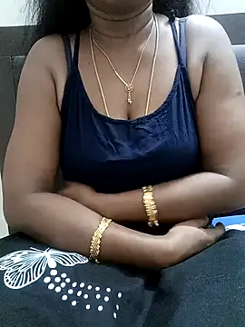 Snapshot of Tamil_Vishalini chatting on March 5, 2025, 10:54 pm Tamil Vishalini online show from March 5, 2025, 10:54 pm
