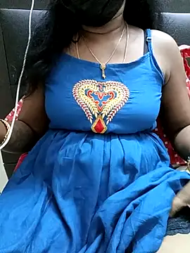 Snapshot of Tamil_Vishalini chatting on February 16, 2025, 8:22 pm Tamil Vishalini online show from February 16, 2025, 8:22 pm