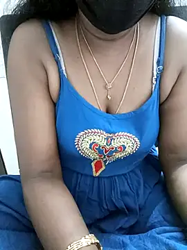 Snapshot of Tamil_Vishalini chatting on March 11, 2025, 2:10 am Tamil Vishalini online show from March 11, 2025, 2:10 am