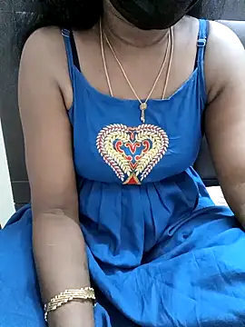 Snapshot of Tamil_Vishalini chatting on February 16, 2025, 5:04 pm Tamil Vishalini online show from February 16, 2025, 5:04 pm