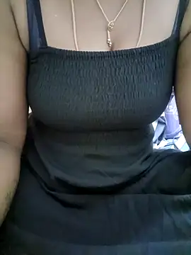 Snapshot of Tamil_Vishalini chatting on September 18, 2025, 3:59 pm Tamil Vishalini online show from September 18, 2025, 3:59 pm