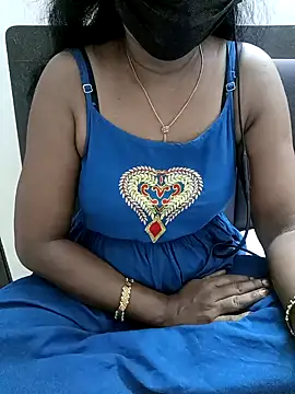Snapshot of Tamil_Vishalini chatting on January 31, 2025, 12:39 am Tamil Vishalini online show from January 31, 2025, 12:39 am