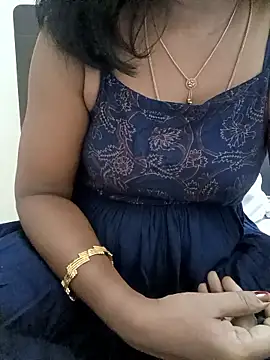 Snapshot of Tamil_Vishalini chatting on September 24, 2025, 6:20 am Tamil Vishalini online show from September 24, 2025, 6:20 am