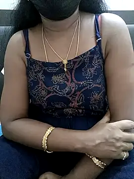 Snapshot of Tamil_Vishalini chatting on February 23, 2025, 7:17 pm Tamil Vishalini online show from February 23, 2025, 7:17 pm