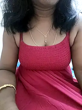 Snapshot of Tamil_Vishalini chatting on September 30, 2025, 7:03 am Tamil Vishalini online show from September 30, 2025, 7:03 am