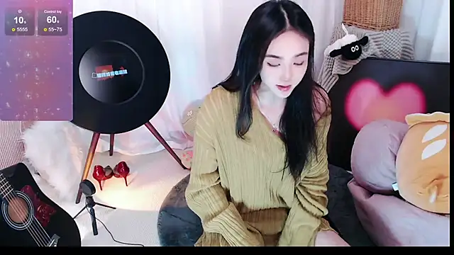 xiaotiantian-76 online show from September 28, 2025, 3:24 am