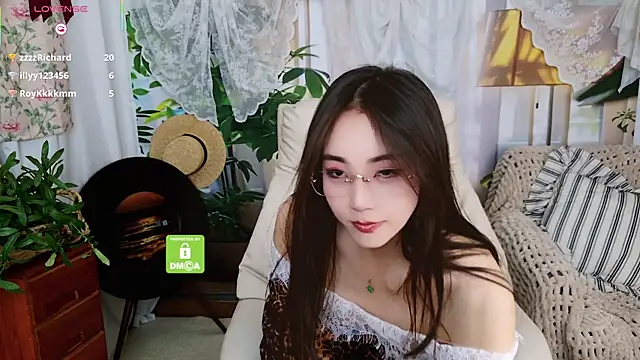 xiaotiantian-76 online show from March 9, 2026, 2:42 pm