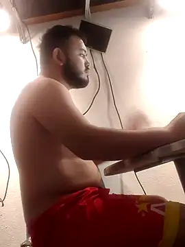 22Moreno online show from September 26, 2025, 8:05 pm