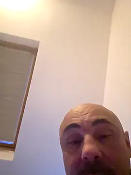 Snapshot of Insaneman1 chatting on February 19, 2026, 4:26 pm Insaneman1 online show from February 19, 2026, 4:26 pm