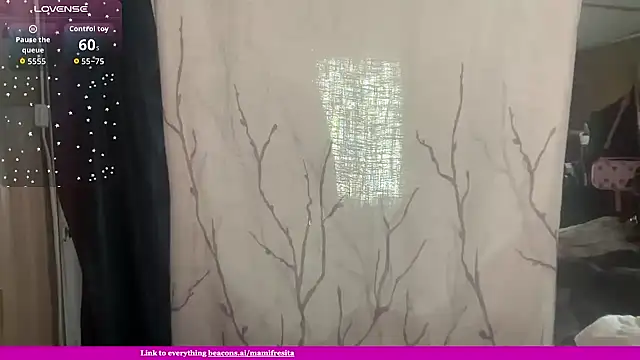 Snapshot of mamifresita chatting on April 12, 2026, 5:49 pm mamifresita online show from April 12, 2026, 5:49 pm