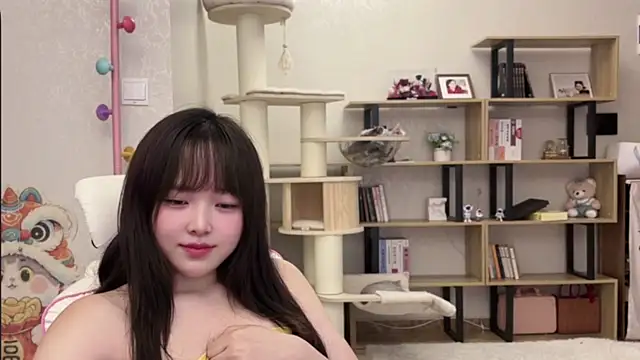 Chenjing0 online show from November 10, 2025, 3:17 pm