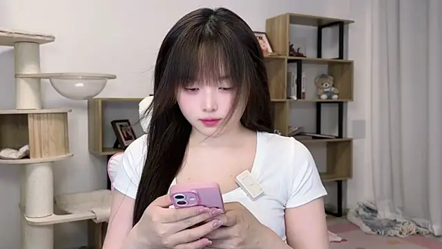 Chenjing0 online show from May 29, 2026, 12:22 pm