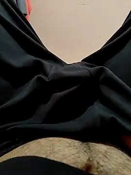 Snapshot of dreamers_dick chatting on February 9, 2025, 3:53 am dreamers dick online show from February 9, 2025, 3:53 am