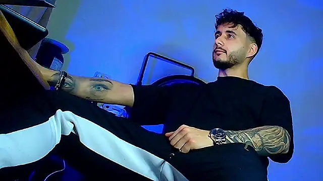 Snapshot of XanderCage99 chatting on February 12, 2026, 4:51 pm XanderCage99 online show from February 12, 2026, 4:51 pm