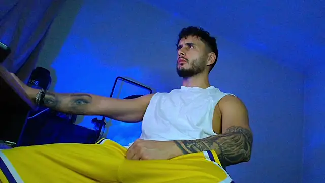 XanderCage99 online show from November 10, 2025, 2:38 am