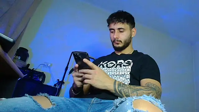 XanderCage99 online show from November 21, 2025, 5:06 am