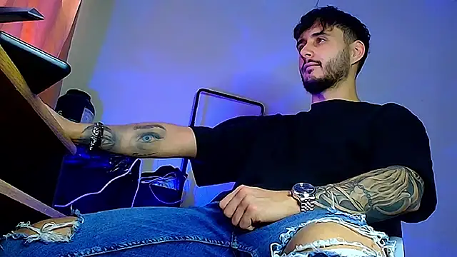 Snapshot of XanderCage99 chatting on February 22, 2026, 12:51 pm XanderCage99 online show from February 22, 2026, 12:51 pm