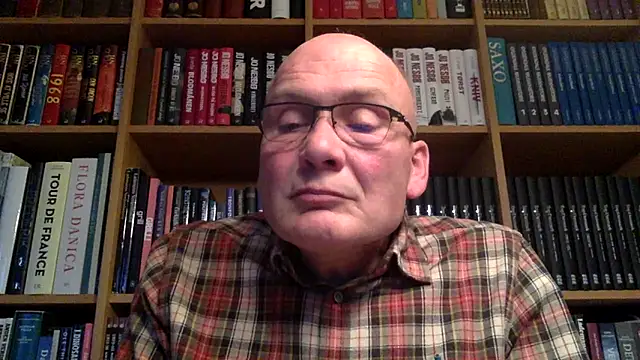 Parleg2 online show from October 5, 2025, 4:42 pm