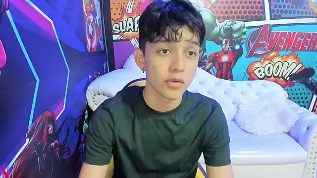 Snapshot of jisuscat chatting on February 19, 2025, 7:05 pm jisuscat online show from February 19, 2025, 7:05 pm