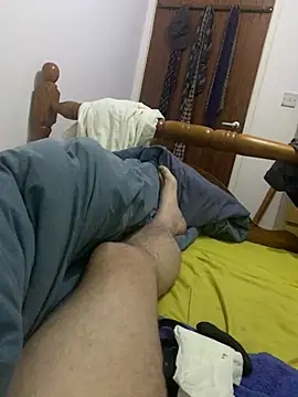 Snapshot of Hotrod20248 chatting on February 15, 2025, 3:20 am Hotrod20248 online show from February 15, 2025, 3:20 am