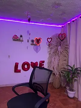 Snapshot of ariadna_cooper chatting on February 17, 2026, 3:04 am ariadna cooper online show from February 17, 2026, 3:04 am